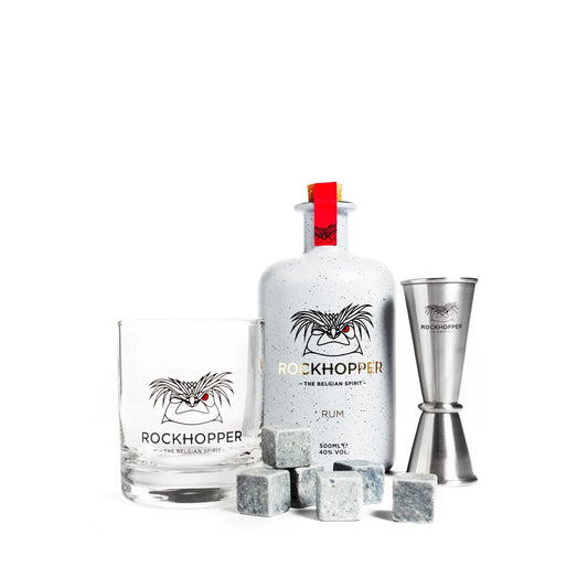 Giftbox Rockhopper Rum met 1 fles, 1 jigger, 1 glas en koelsteentjes